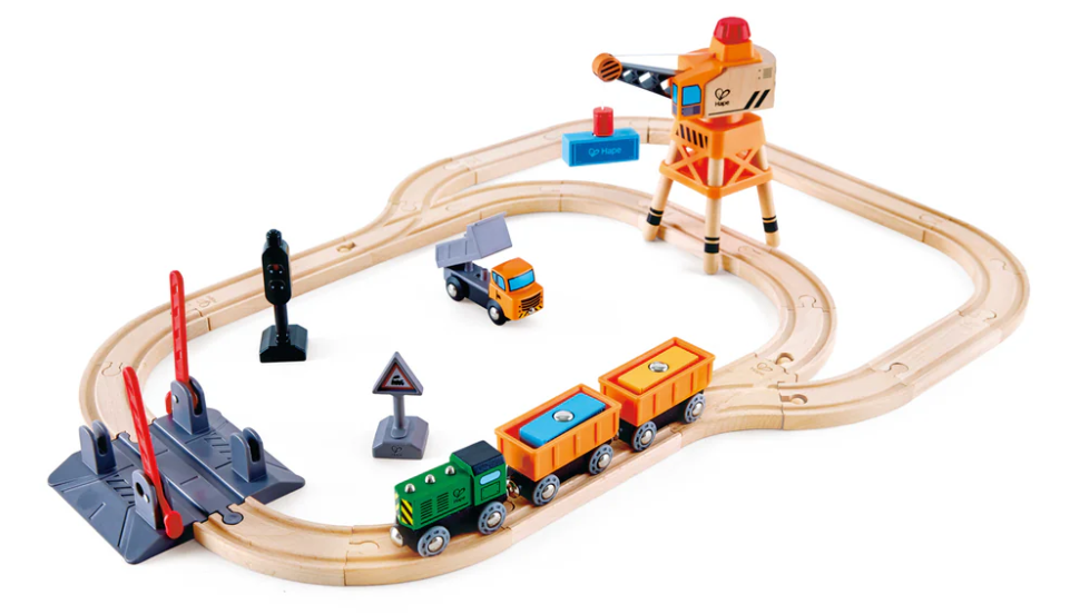 Railway Crossing & Crane Wooden Train Set Hape